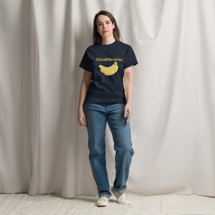 Koszulka uliczna – DOLCE and BANANAS – Unisex – Premium Made in USA - obrazek 3